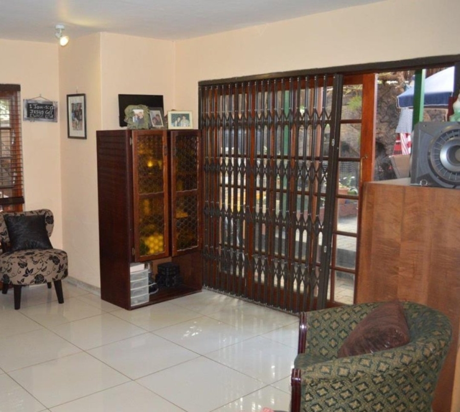 3 Bedroom Property for Sale in Wilkoppies North West